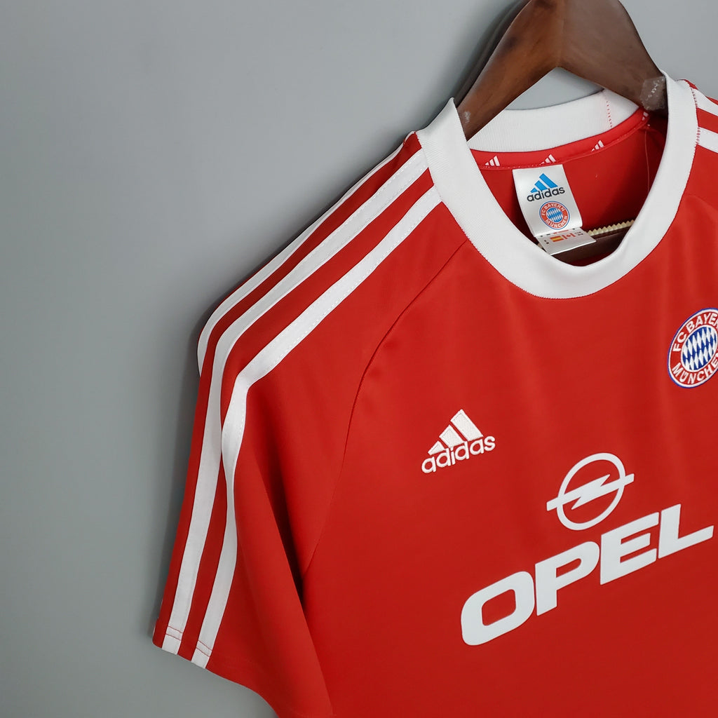 FC Bayern Munich 2000 - 02 Champions League Home Jersey