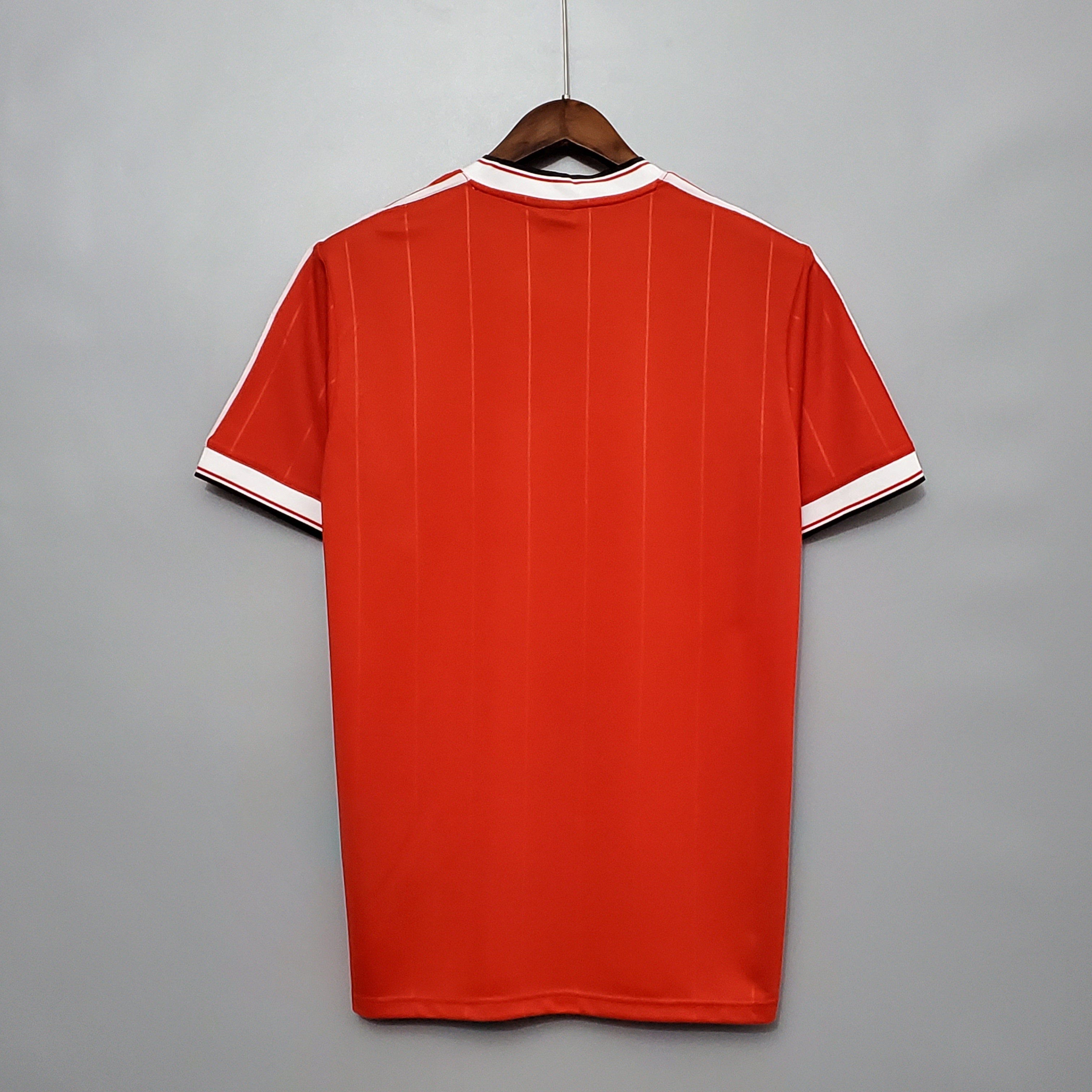Manchester United 1983 Home Short Sleeve Jersey
