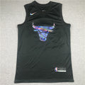 Men's Chicago Bulls Michael Jordan #23 Black Classics Swingman Player Jerseys