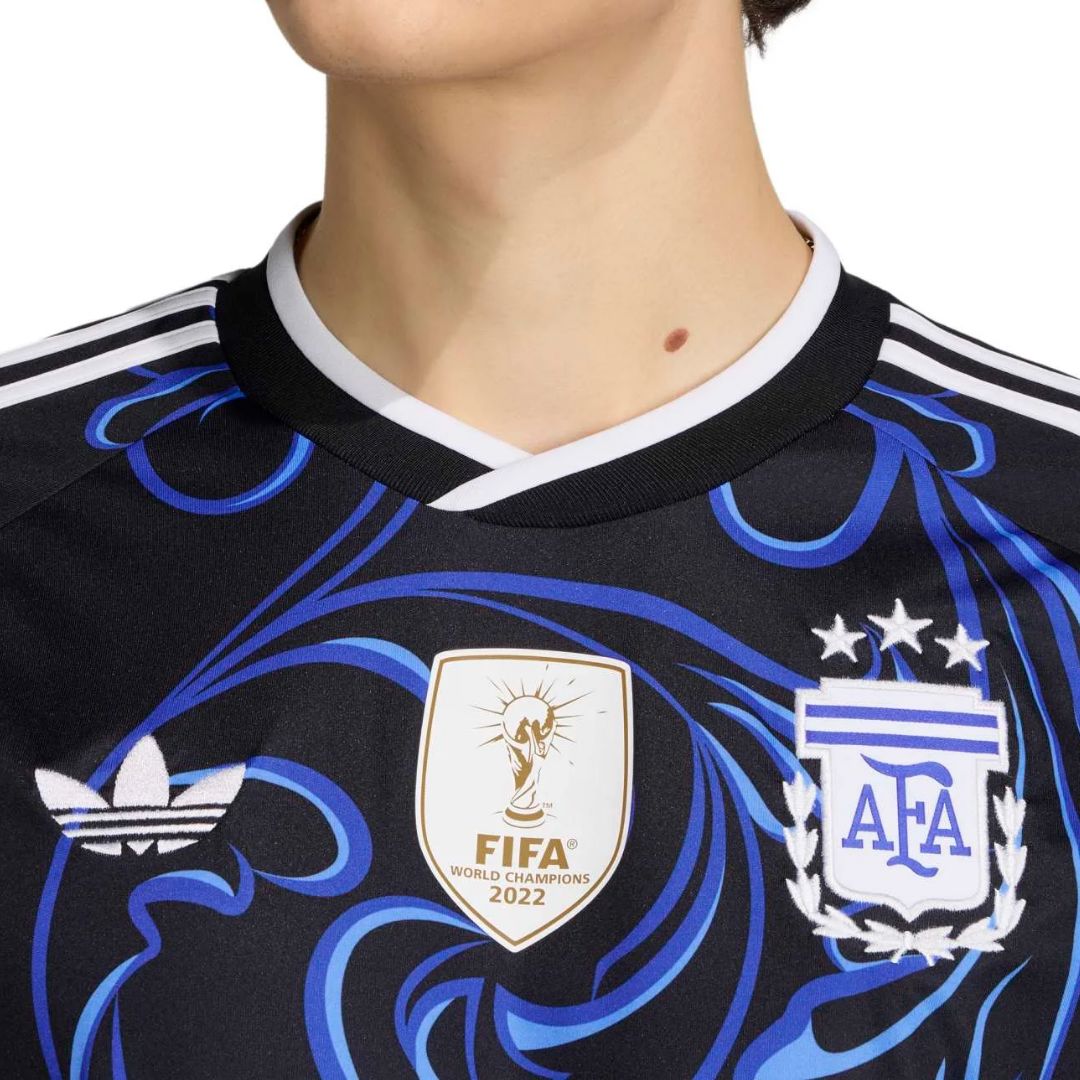 Argentina 2026 Away Jersey – Álvarez 9