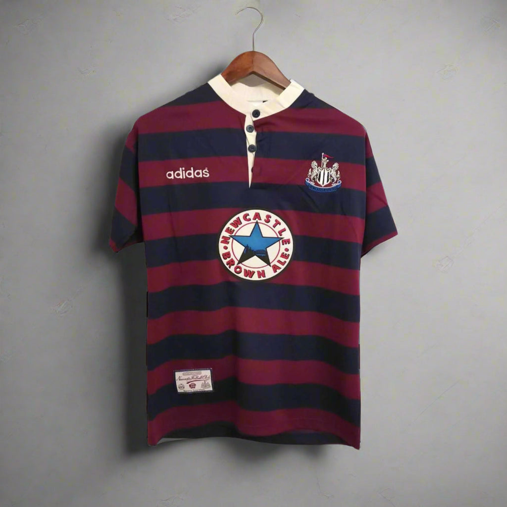Newcastle United 1995 - 1997 Away Jersey